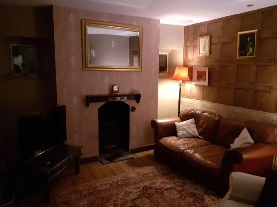 Characterful Cottage Near The Sea, Beach, Pier & Shops Weston-super-Mare Exterior foto
