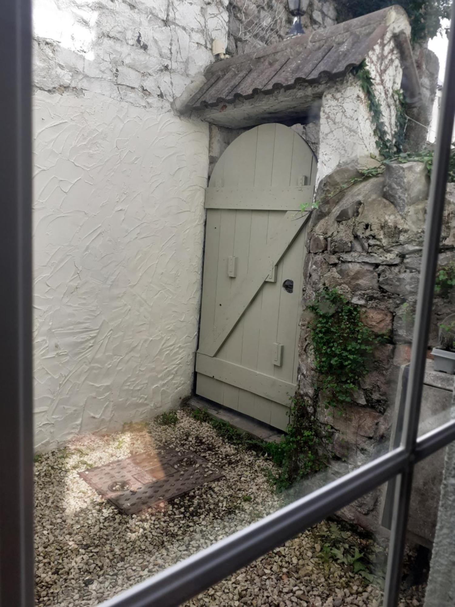 Characterful Cottage Near The Sea, Beach, Pier & Shops Weston-super-Mare Exterior foto